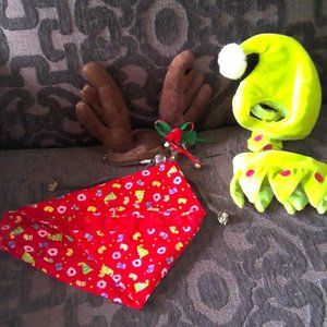 2 Complete Pet Christmas Costumes Grinch Reindeer